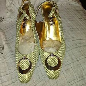 Cinderella of Boston Girls heels